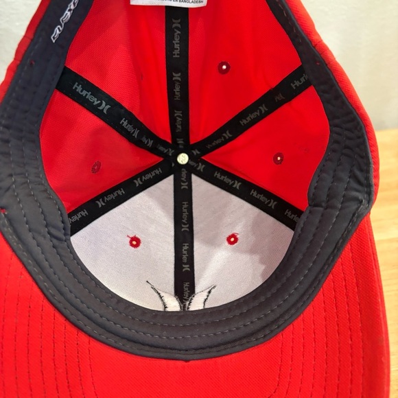 HURLEY Flex Dri Fit Red Skater Nike Large-XL Men's Baseball Cap Streetwear - Picture 6 of 8